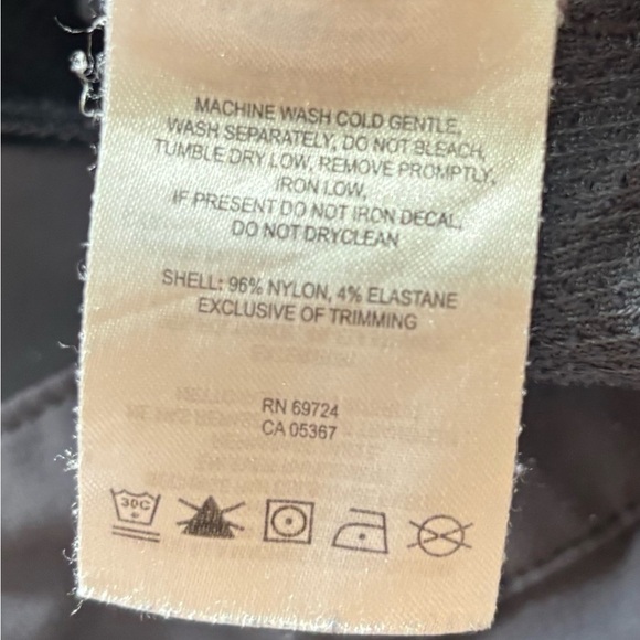 Columbia Omni-Shield Women's Saturday Trail Hiking Knee Pants Gray Size 6 - Picture 7 of 10